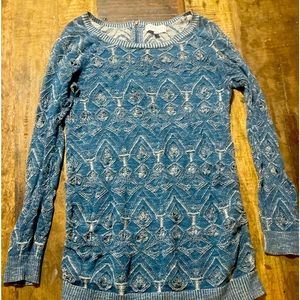 Jessica Simpson, small Blue, knit maternity sweater.